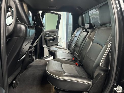 Used 2025 RAM 2500 Laramie AWD/4WD image 39