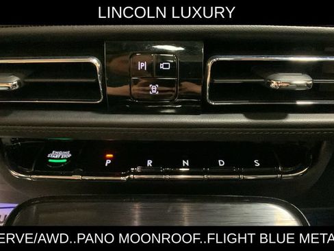 Used 2023 Lincoln Nautilus Reserve AWD/4WD image 40