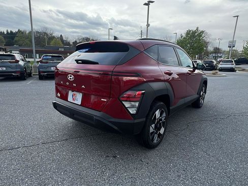 Used 2025 Hyundai Kona SEL AWD/4WD image 4