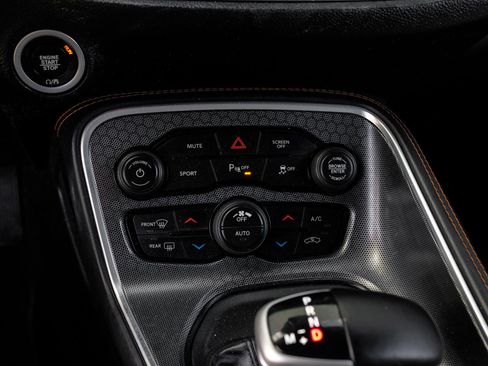 Used 2018 Dodge Challenger SXT Plus image 29