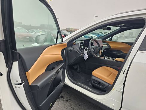 Used 2026 Lexus RX 350h w/ Convenience Package image 18