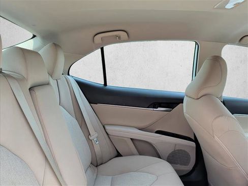 Used 2020 Toyota Camry LE w/ Convenience Package image 20