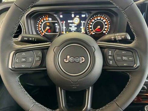 New 2026 Jeep Gladiator Mojave image 18