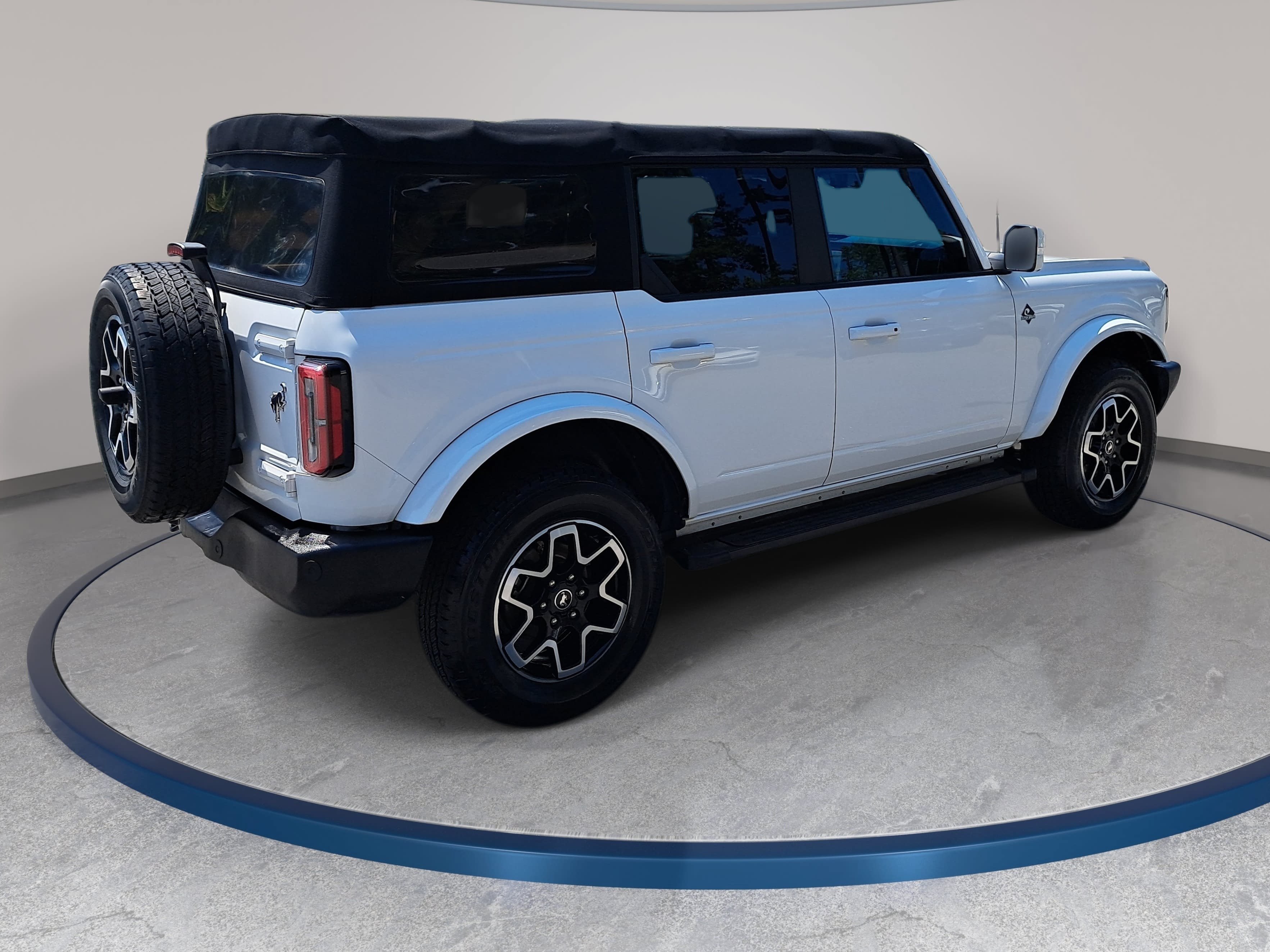Used 2022 Ford Bronco Outer Banks AWD/4WD image 5