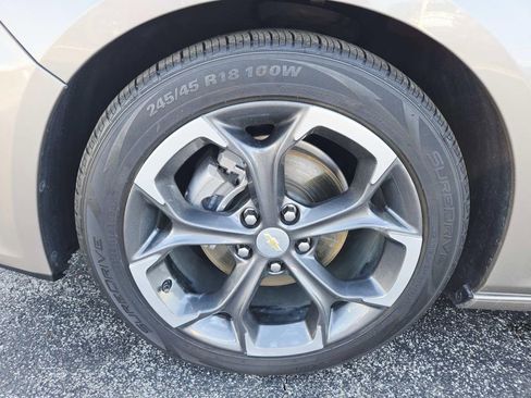 Used 2022 Chevrolet Malibu LT image 18