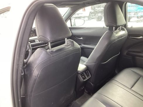 Used 2020 Lexus UX 250h w/ Premium Package image 12