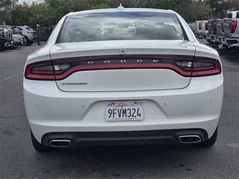 Used 2023 Dodge Charger SXT image 5