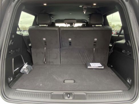 New 2025 Jeep Wagoneer Series II image 14