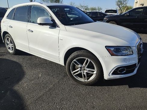 Used 2016 Audi Q5 3.0T Premium Plus w/ Technology Package image 2
