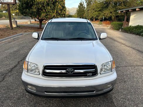 Used 2000 Toyota Tundra Limited image 9