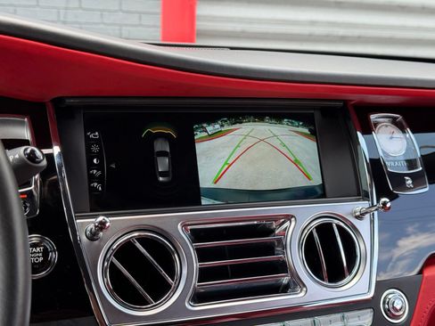 Used 2020 Rolls-Royce Wraith RWD image 43