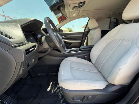 Used 2023 Hyundai Sonata SEL w/ Convenience Package FWD image 6