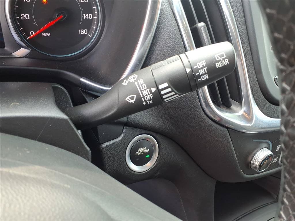 Used 2024 Chevrolet Equinox LT FWD image 21