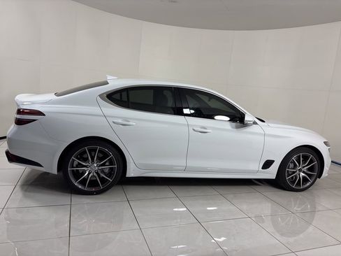 New 2026 Genesis G70 2.5T RWD image 6