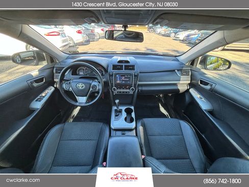 Used 2012 Toyota Camry SE image 14