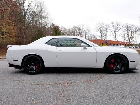 Used 2020 Dodge Challenger SRT Hellcat w/ Plus Package image 34