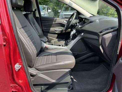 Used 2015 Ford Escape SE w/ Equipment Group 201A AWD/4WD image 15