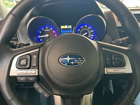 Used 2017 Subaru Outback 2.5i Premium AWD/4WD image 28