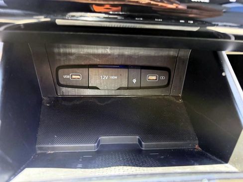 Certified 2023 Hyundai Tucson Limited FWD image 23