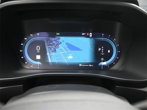 Certified 2024 Volvo XC40 B5 Plus w/ Protection Package Premier image 10