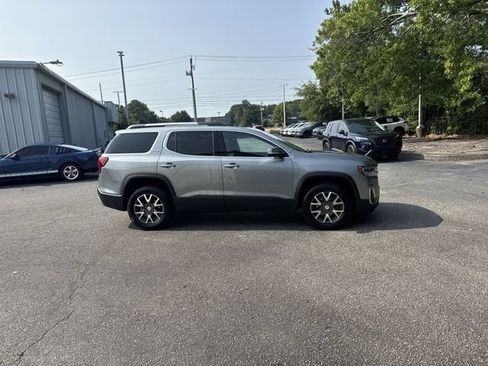 Used 2023 GMC Acadia SLE w/ Driver Convenience Package AWD/4WD image 4