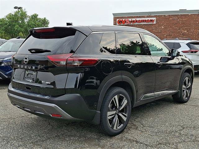 Certified 2023 Nissan Rogue SL w/ SL Premium Package AWD/4WD image 7