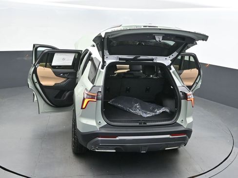 New 2026 Chevrolet Equinox ACTIV image 49