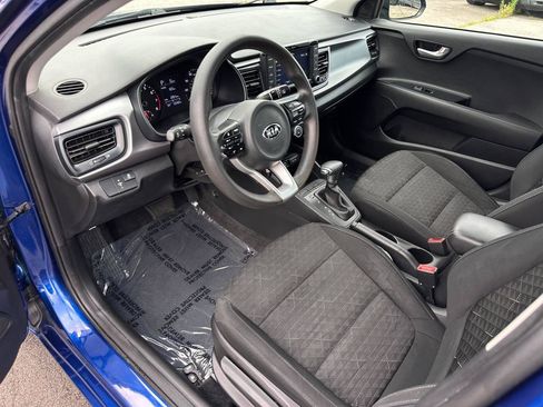 Used 2019 Kia Rio S FWD image 15
