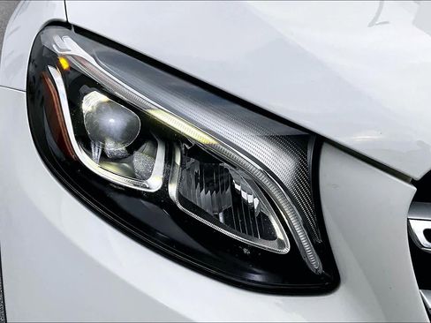 Used 2017 Mercedes-Benz GLC 300 image 26