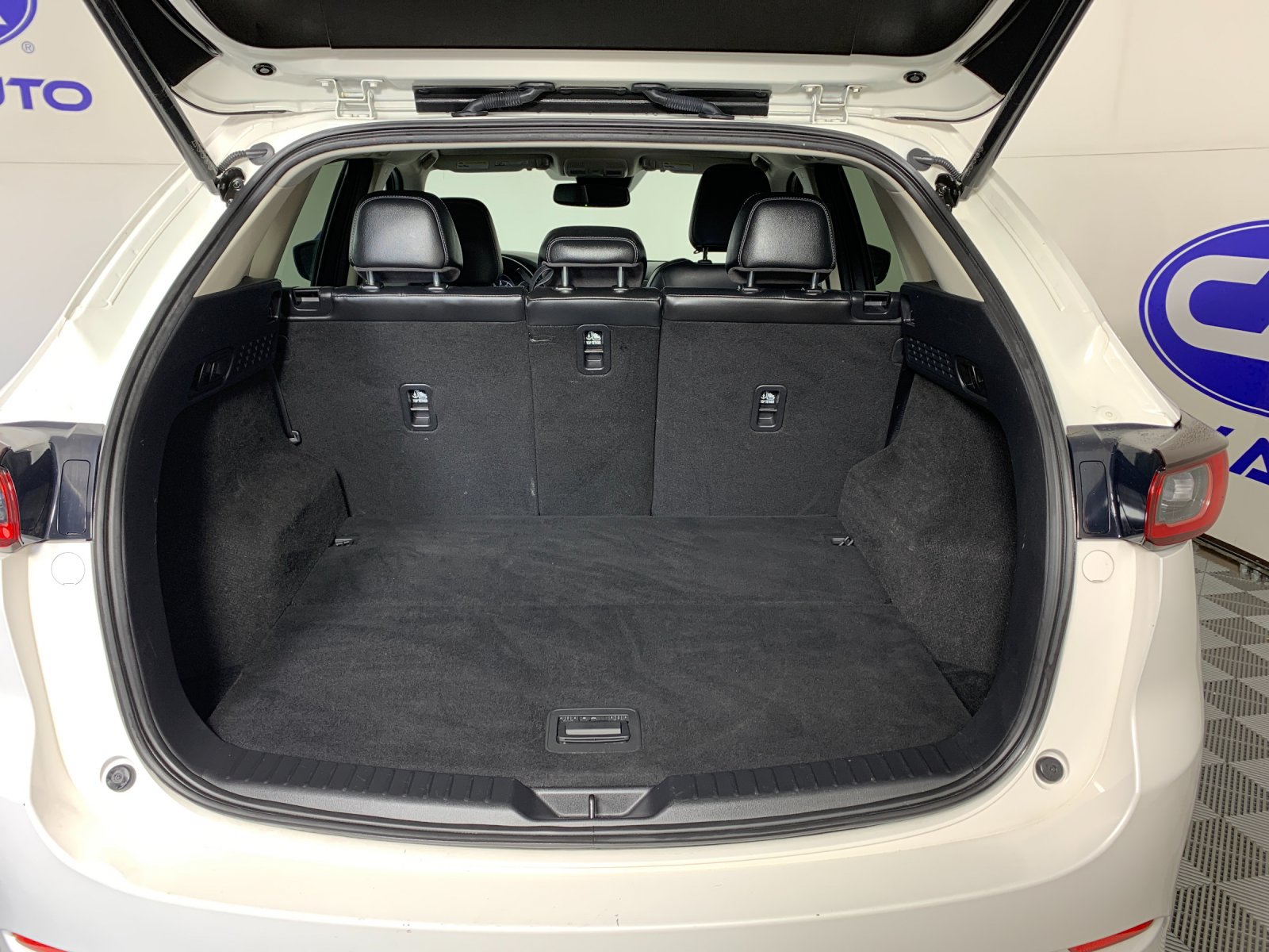 Used 2025 MAZDA CX-5 AWD 2.5 S w/ Preferred Package image 34