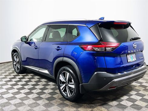 Used 2022 Nissan Rogue SL w/ SL Premium Package image 6