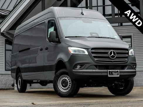 Used 2026 Mercedes-Benz Sprinter 2500 image 1