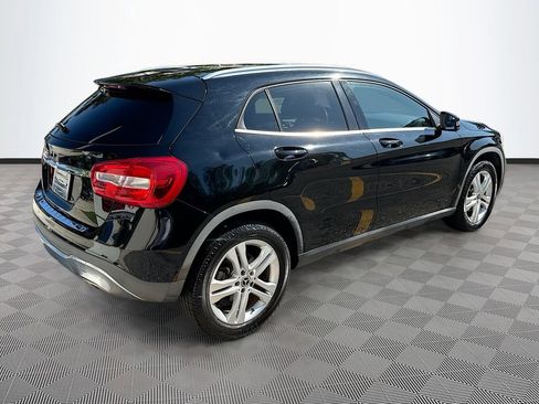 Used 2018 Mercedes-Benz GLA 250 image 8