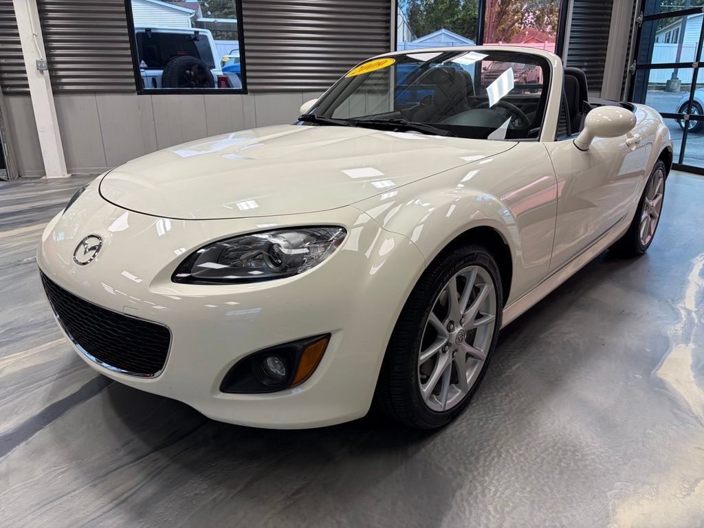 Used 2009 MAZDA MX-5 Miata Touring w/ Suspension Pkg RWD image 3