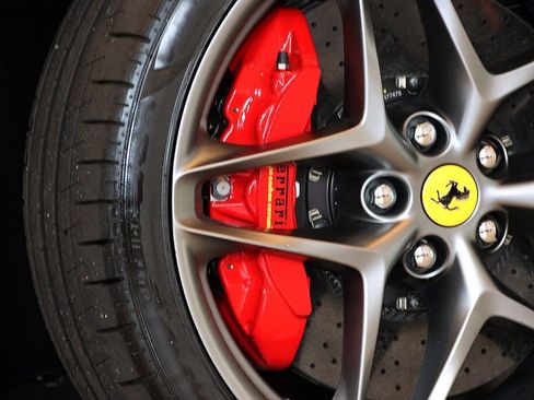 Certified 2024 Ferrari Roma Spider image 12