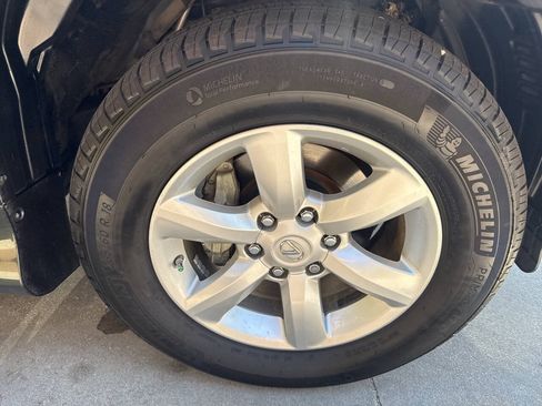 Used 2010 Lexus GX 460 Premium AWD/4WD image 32