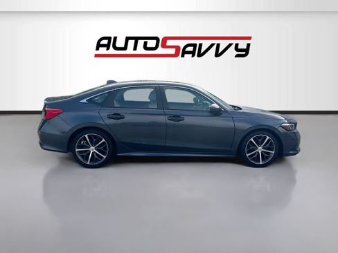 Used 2023 Honda Civic Touring image 8