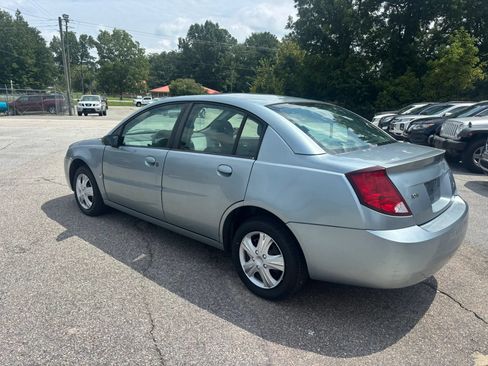 Used 2003 Saturn ION Level 2 w/ Convenience Pkg FWD image 6