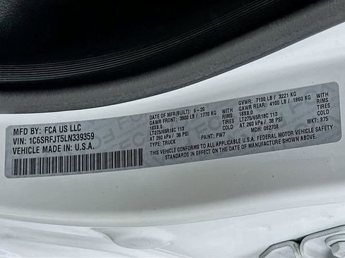 Used 2020 RAM 1500 Laramie w/ Off Road Group image 23