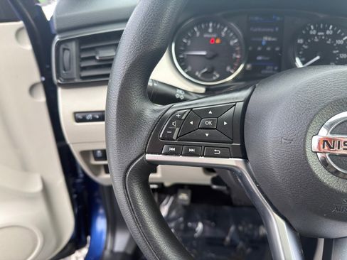 Used 2019 Nissan Rogue Sport SV image 21