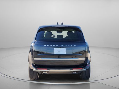 New 2026 Land Rover Range Rover SE image 4