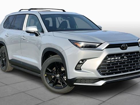 New 2026 Toyota Grand Highlander AWD Hybrid image 2