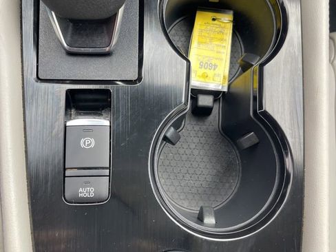 Certified 2023 Nissan Rogue SL w/ SL Premium Package image 20