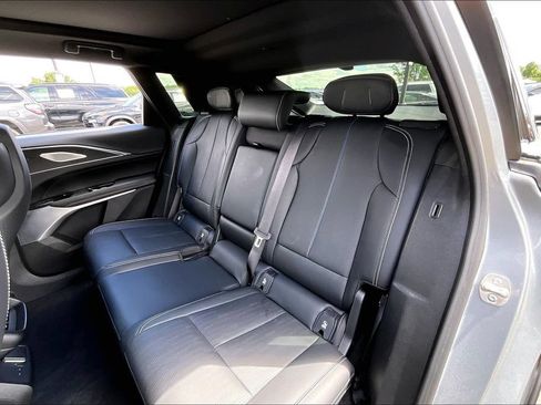 Used 2024 Cadillac Lyriq Luxury w/ LPO, Floor Liner Package AWD/4WD image 24