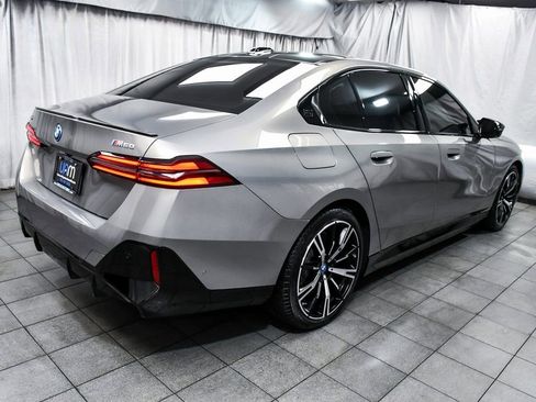 Used 2025 BMW i5 M60 w/ Executive Package image 6