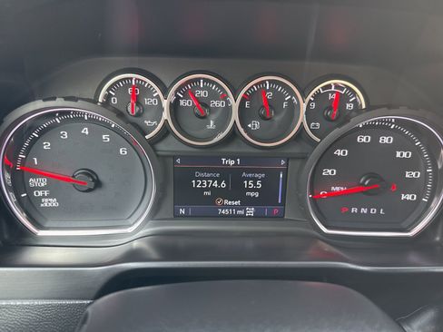 Used 2020 Chevrolet Silverado 1500 LT w/ Convenience Package image 11