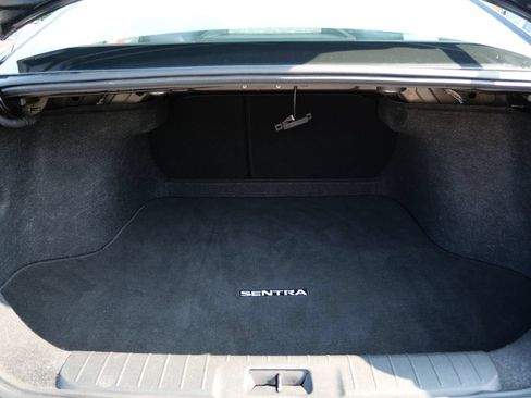 Used 2020 Nissan Sentra S FWD image 37