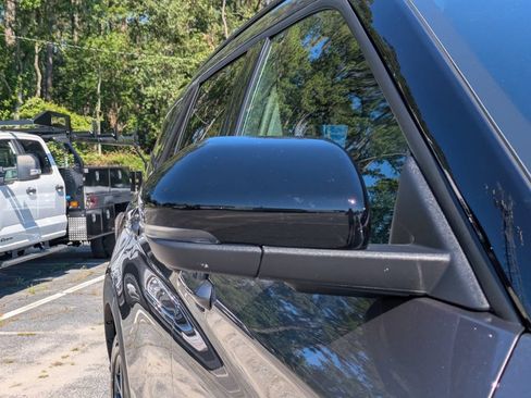 New 2026 Ford Explorer ST-Line w/ ST-Line Street Pack RWD image 11
