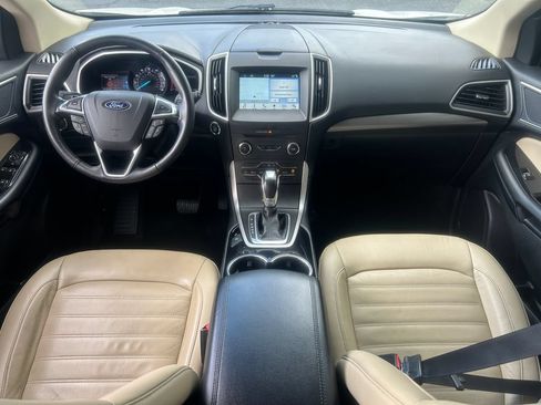 Used 2017 Ford Edge SEL w/ Equipment Group 201A AWD/4WD image 30