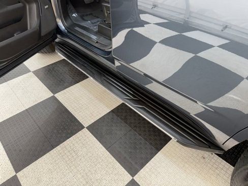 Used 2021 Chevrolet Tahoe LT image 33